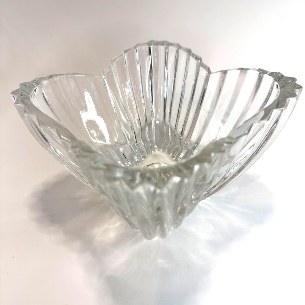 Mikasa Lydia Tulip Bowl 6" Ribbed Crystal Scalloped Edge CandyDish marked Japan - Picture 2 of 8